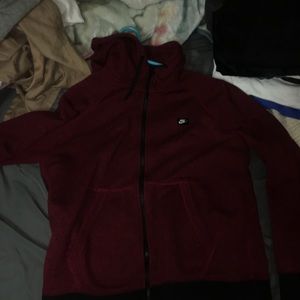 Men’s Nike tech fleece size medium burgundy red